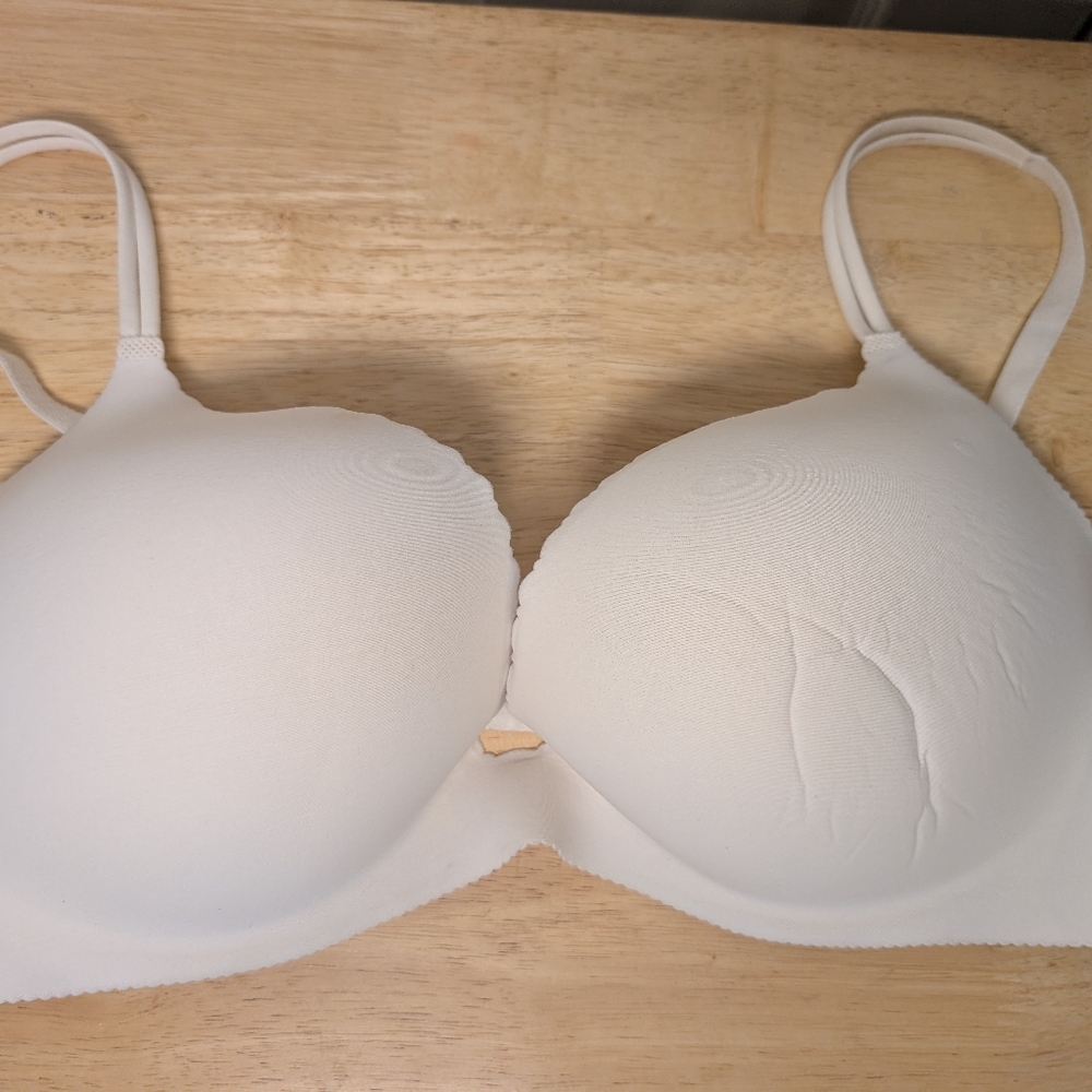 Victoria's Secret Angels Secret Embrace Beige Bra, Lightly Lined Demi Size 38D